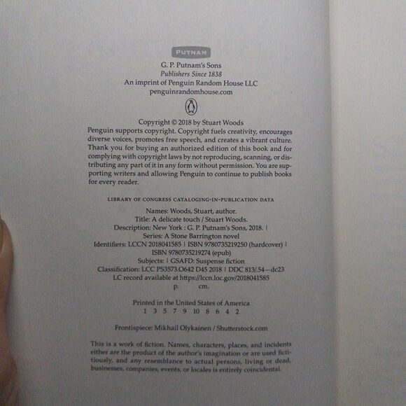 A Delicate Touch Stuart Woods-2018-Hardcover-1st/1st-Stone Barrington-Excellent - Picture 9 of 9